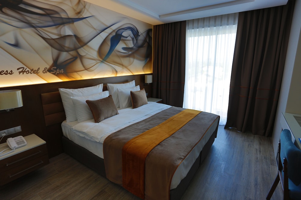 B Business Hotel & Spa Rezervasyon