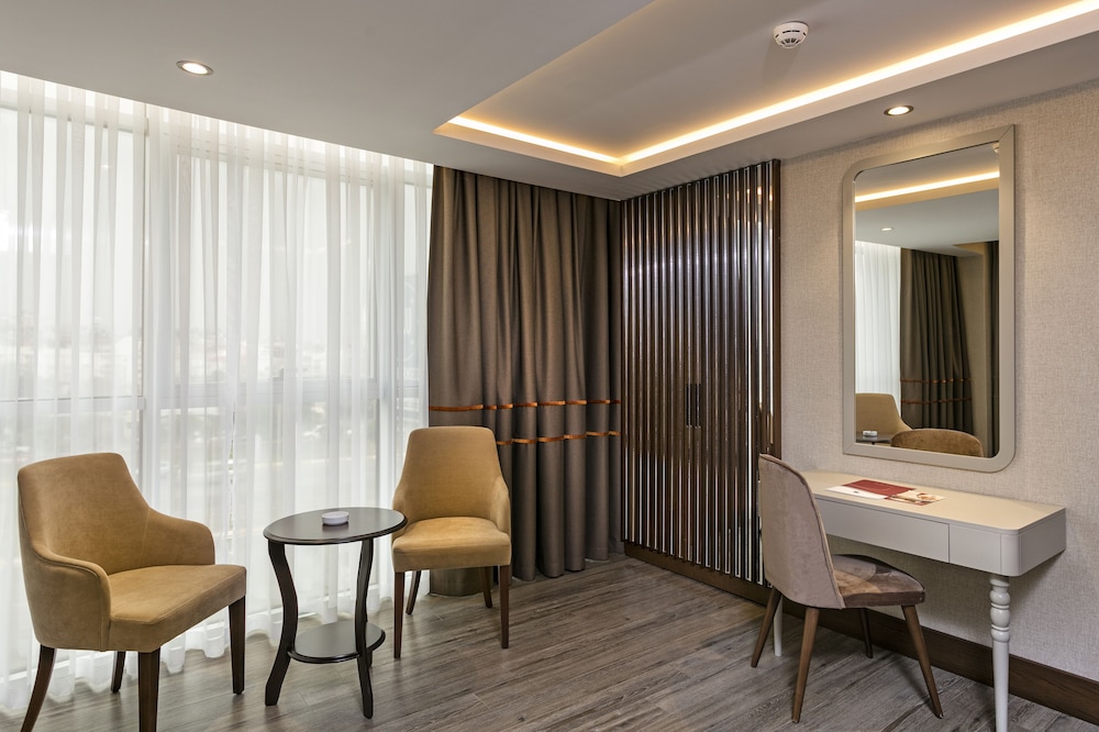 B Business Hotel & Spa Rezervasyon