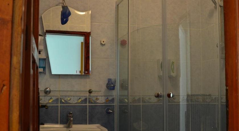 Lale Hotel Rezervasyon