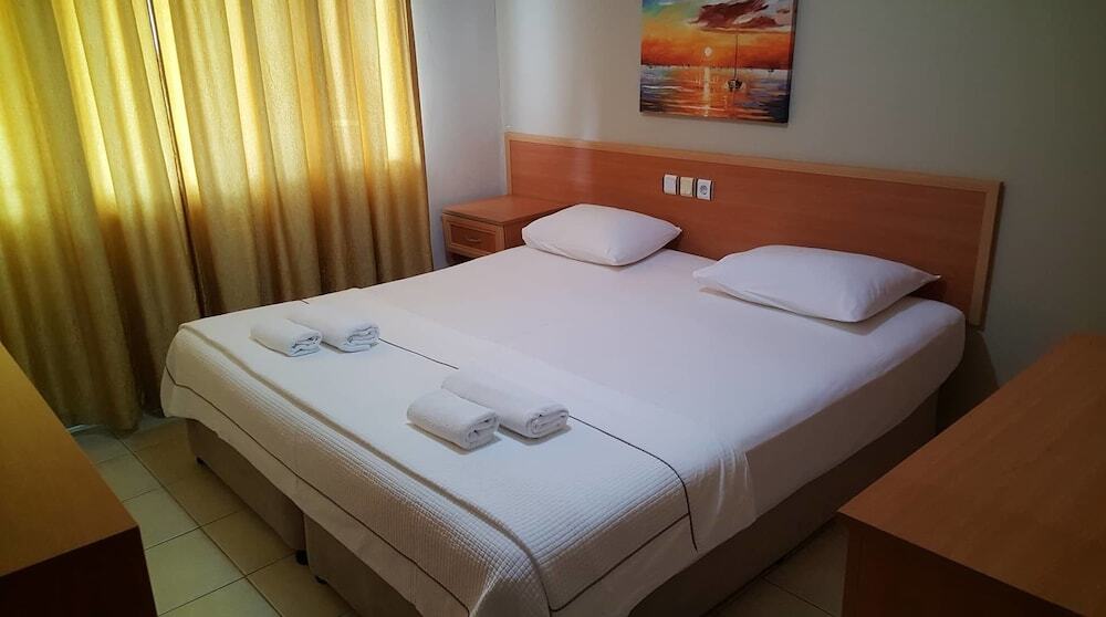 Lale Hotel Rezervasyon