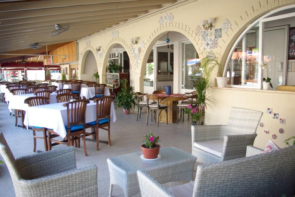 Lale Hotel Rezervasyon