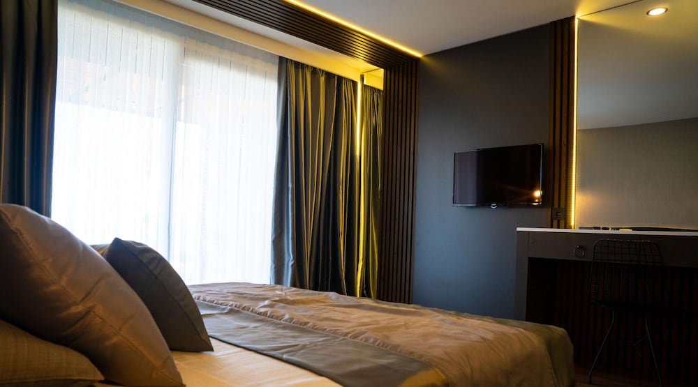 Adora Calma Beach Hotel Rezervasyon