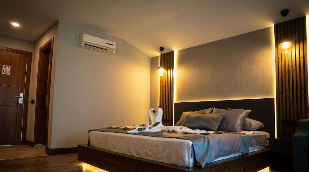 Adora Calma Beach Hotel Rezervasyon