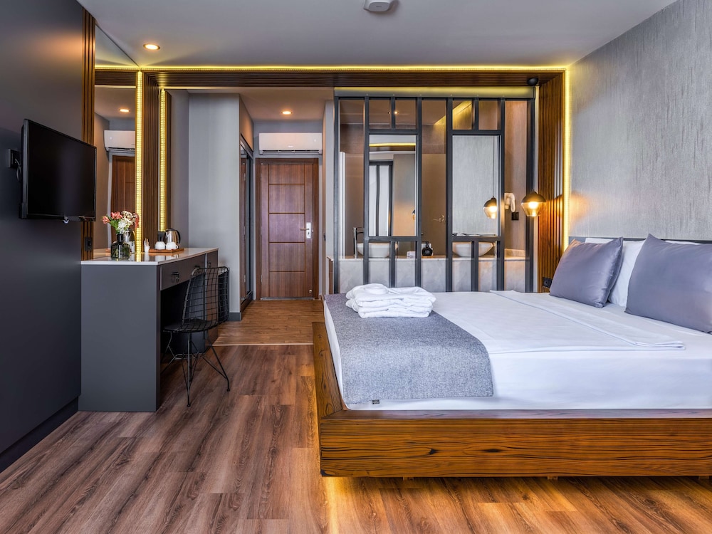 Adora Calma Beach Hotel Rezervasyon