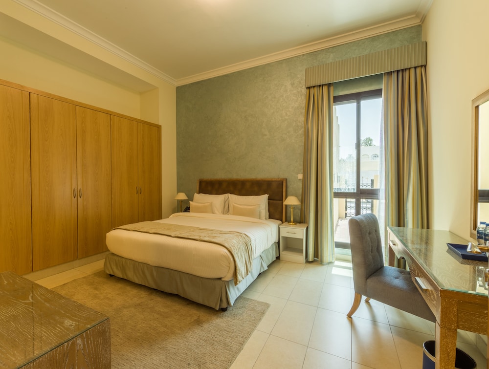 Roda Beach Resort Rezervasyon