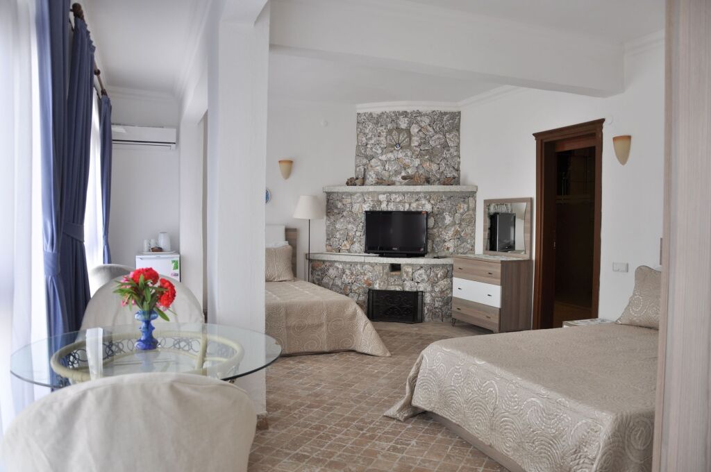 Pisces Hotel Turunc Rezervasyon