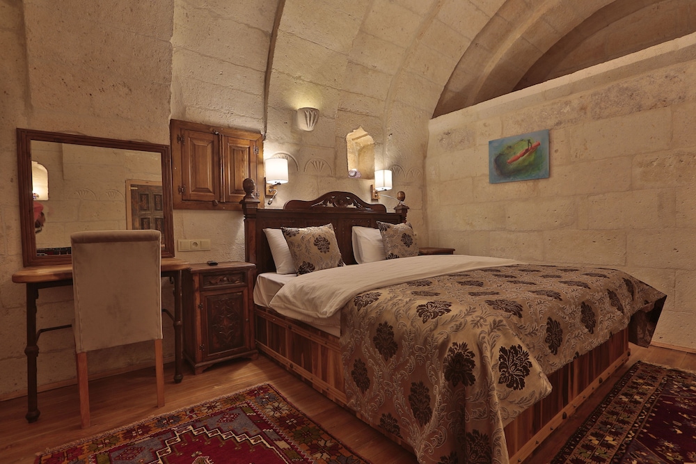 Three Doors Cappadocia Rezervasyon