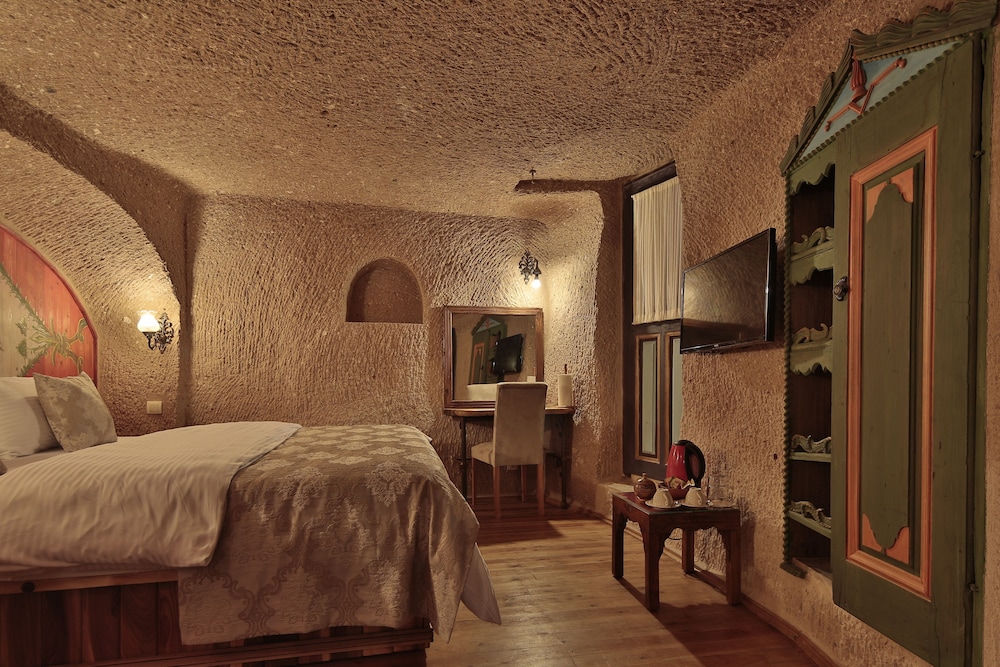 Three Doors Cappadocia Rezervasyon