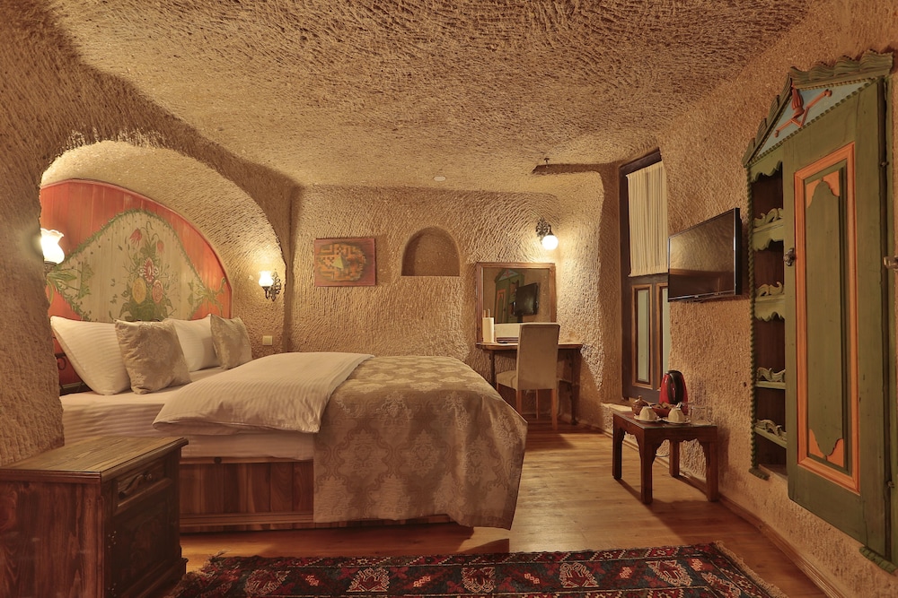 Three Doors Cappadocia Rezervasyon
