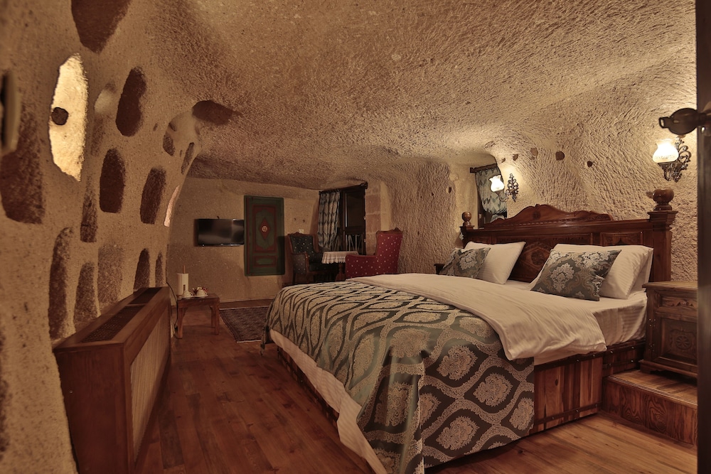 Three Doors Cappadocia Rezervasyon