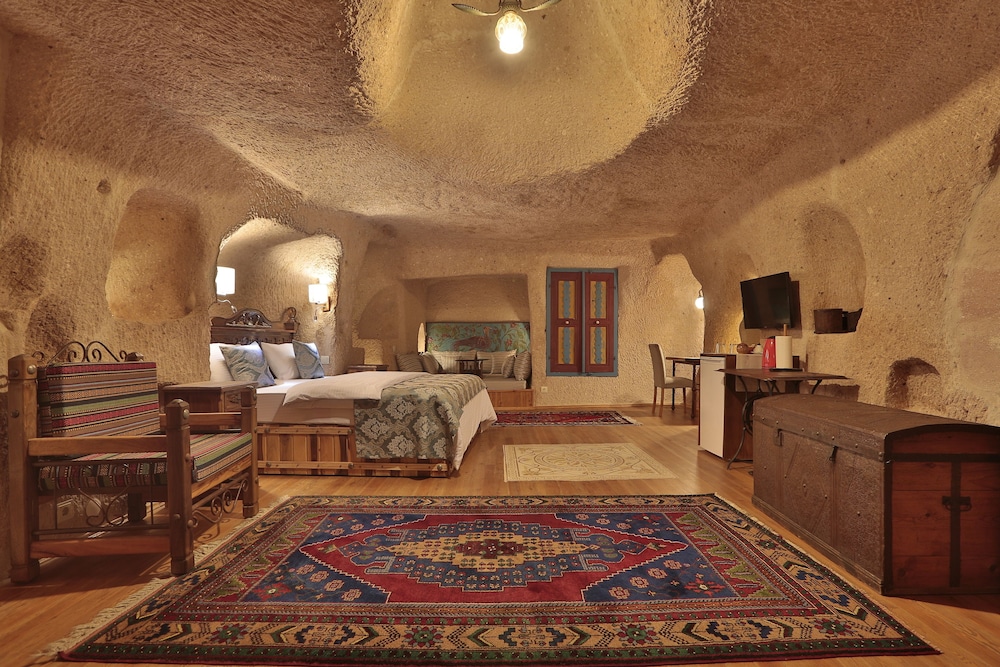 Three Doors Cappadocia Rezervasyon