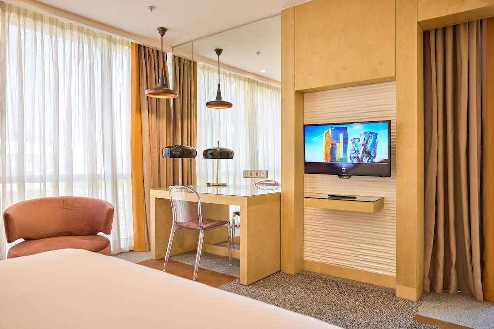 Tango Arjaan by Rotana Rezervasyon