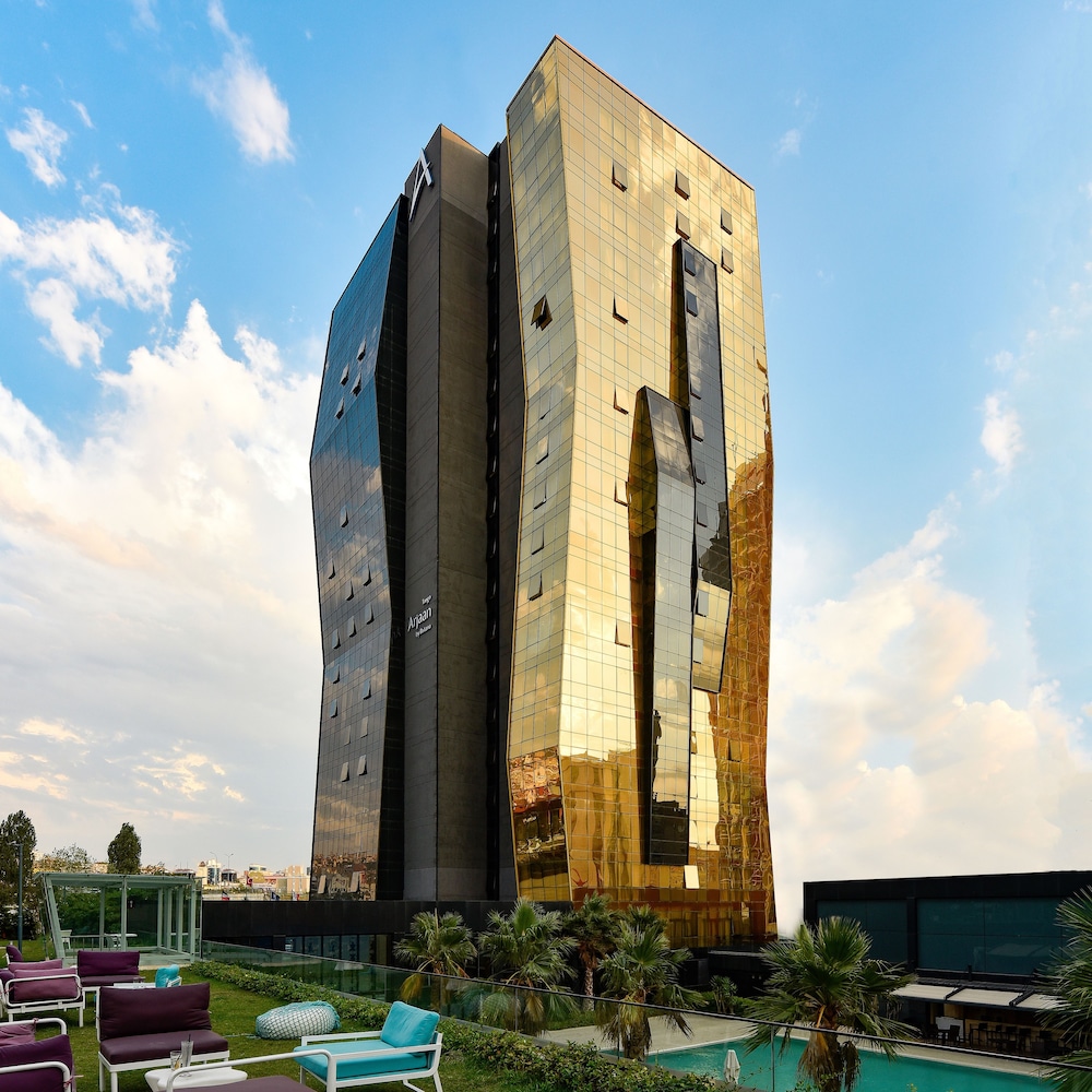 Tango Arjaan by Rotana Rezervasyon