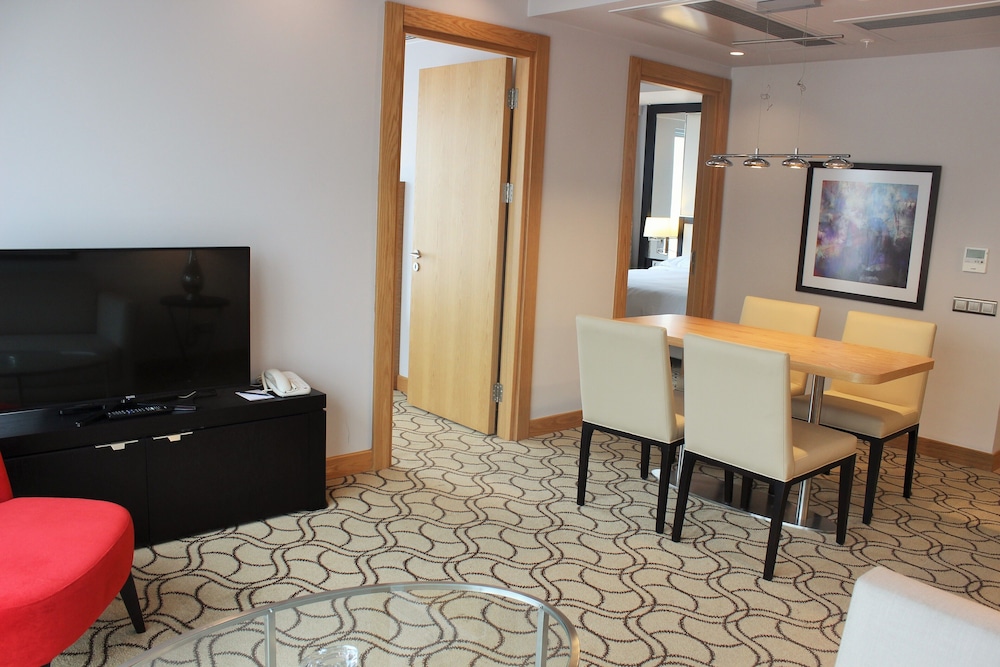 Tango Arjaan by Rotana Rezervasyon