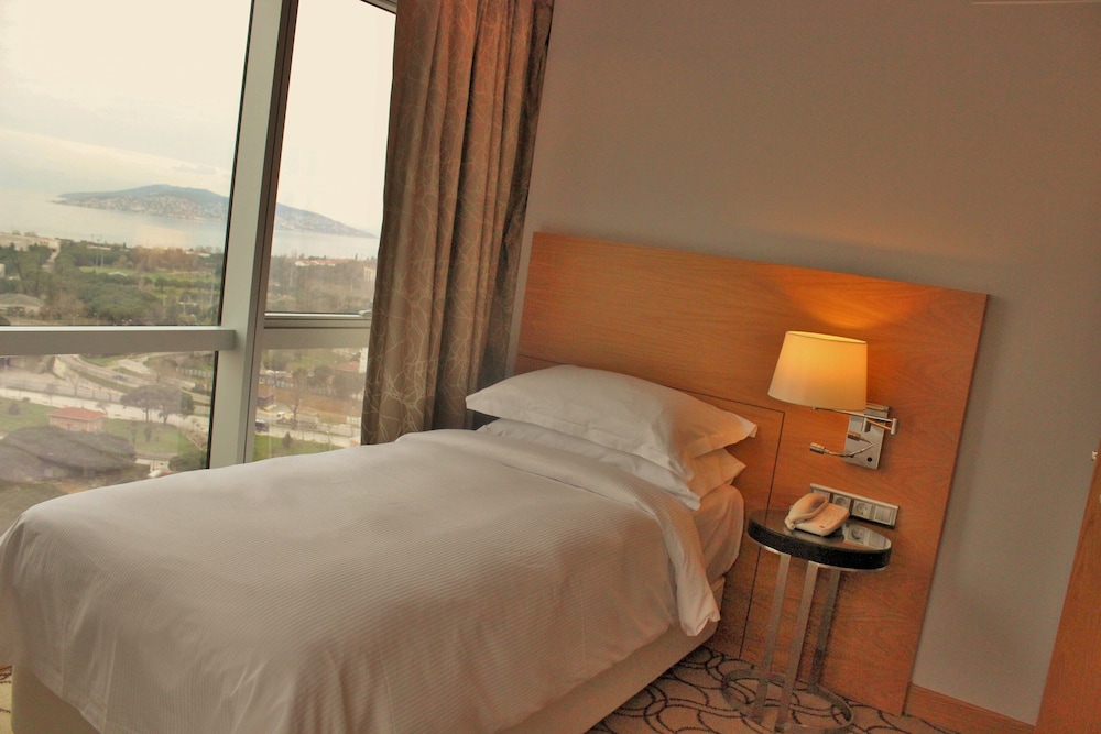 Tango Arjaan by Rotana Rezervasyon