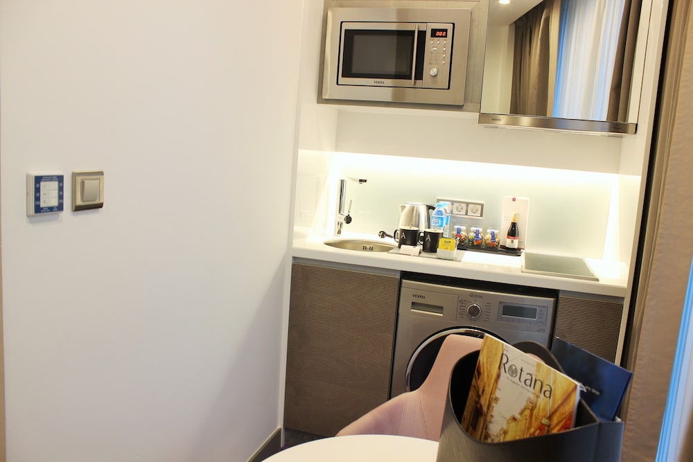 Tango Arjaan by Rotana Rezervasyon